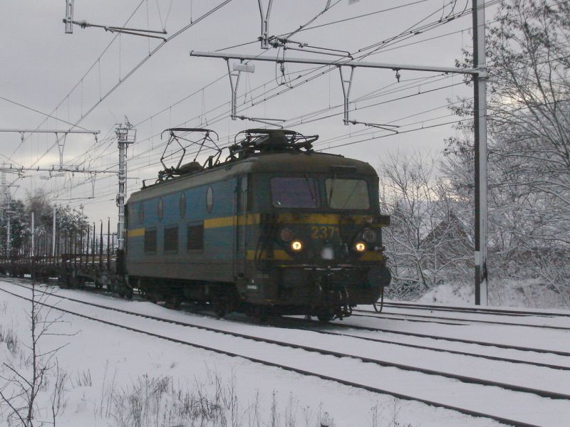 2371f2.jpg