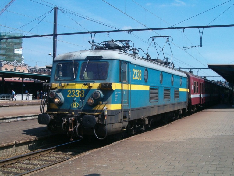 HLE 23 + HKV M4 Bordeaux te Gent-Sint-Pieters. (extra trein).