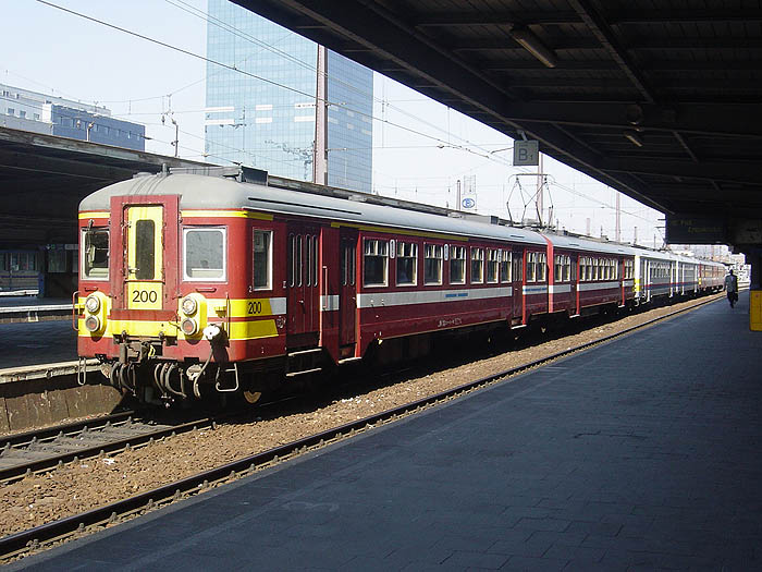 am200.jpg