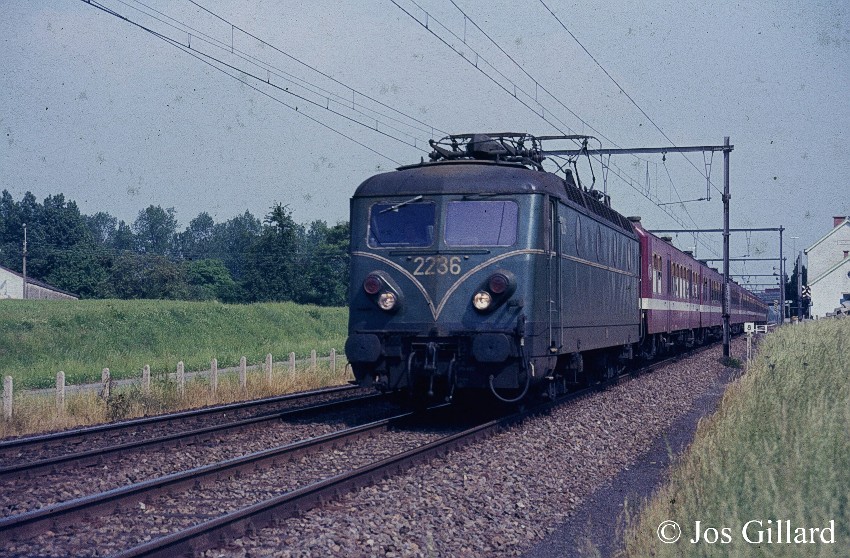 01.2236 gr . M4-Corswarem . 06-1982.1.jpg