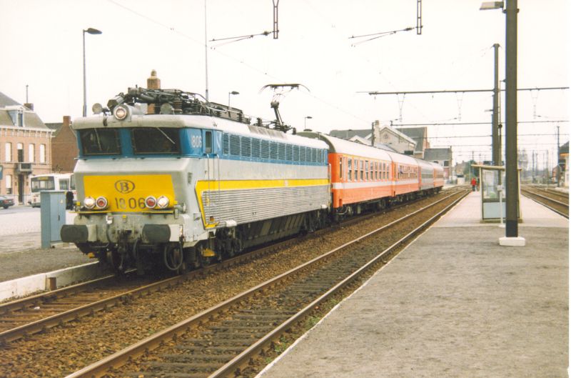 afscheidsrit met reeks 18 en I4.jpg