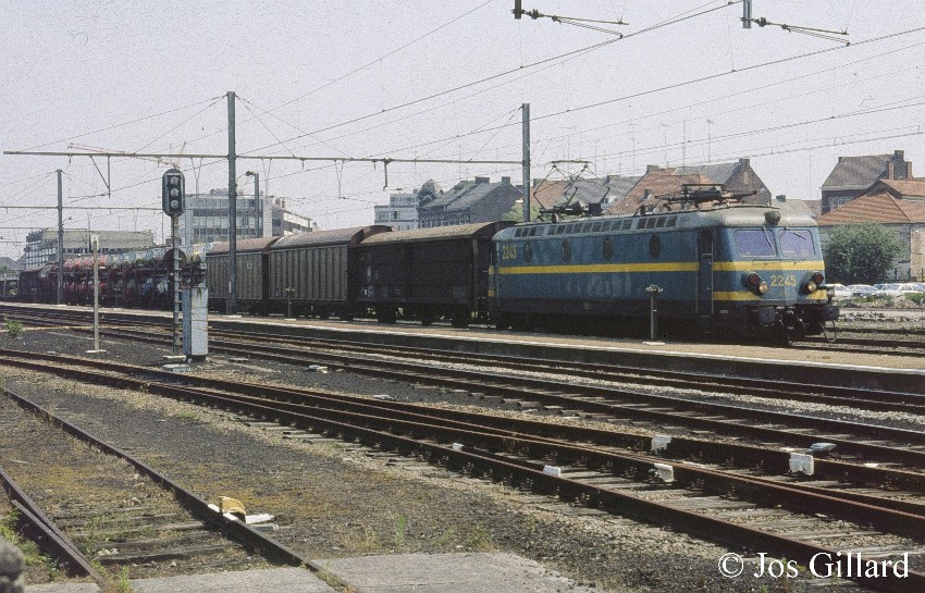 03.2245 bl. St Truiden.1.jpg
