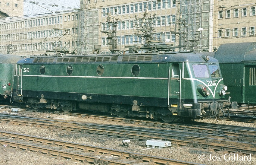 03.2246 gr. K Brussel Z . 1982.jpg
