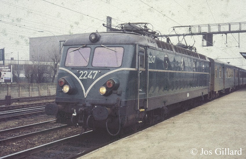 03.2247 gr. M2 Schaarbeek. 08-03-83.1.jpg