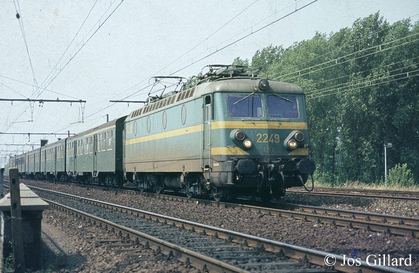 06.2249 bl. M2 Denderleeuw. 18-07-83.1.jpg