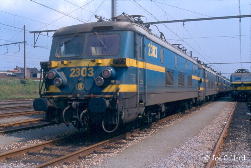 07-2303-bl-Antwerpen-Dam-3-8-97.jpg