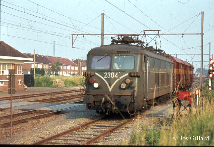 08-2304-Ezemaal-11-7-83.jpg