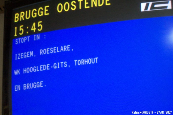 Aankondigingsscherm voor IC 836 in Kortrijk