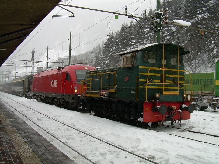italieaans raangeermachien rangeerd de taurus naar de bundel