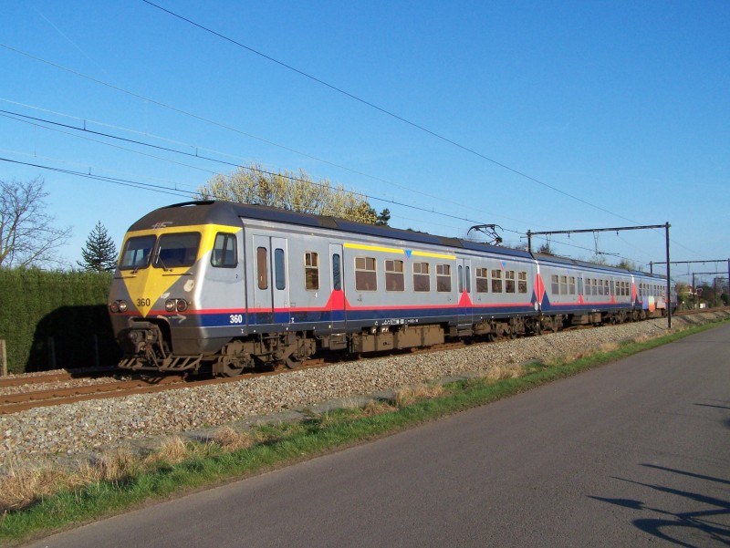 2006i17.jpg