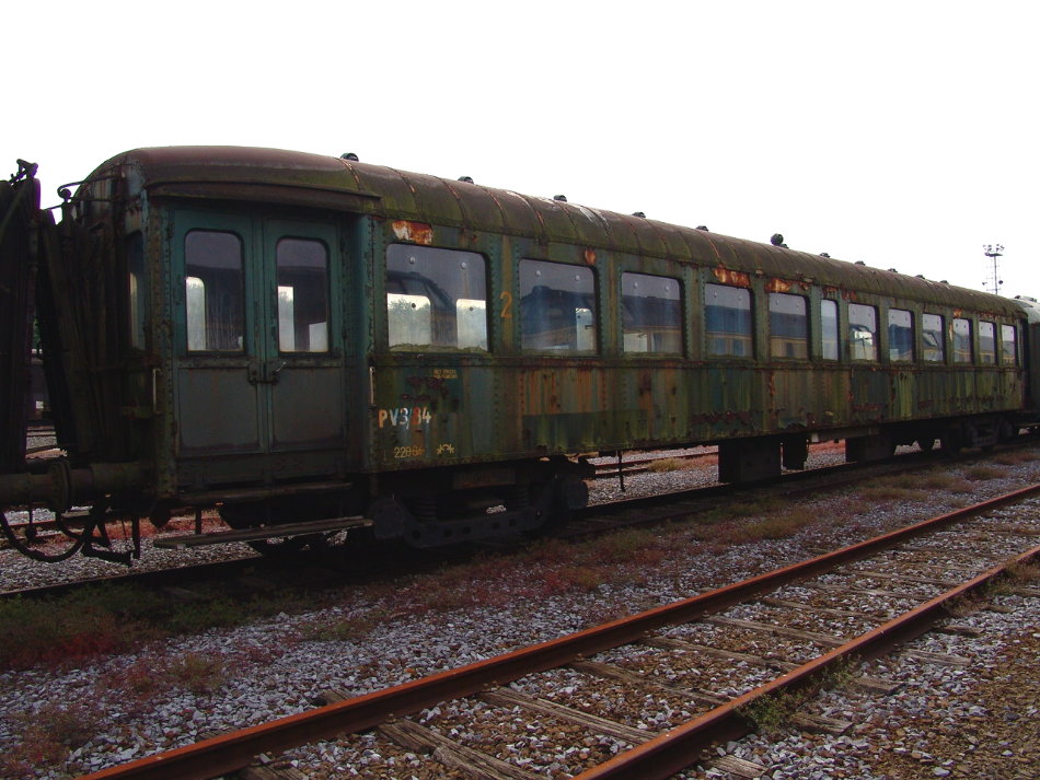 22064 K1-B11 (50 88 21-66 024-0).JPG