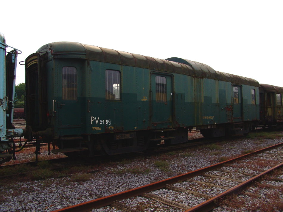 77014 Pw-D (51 88 92-66 904-7).JPG