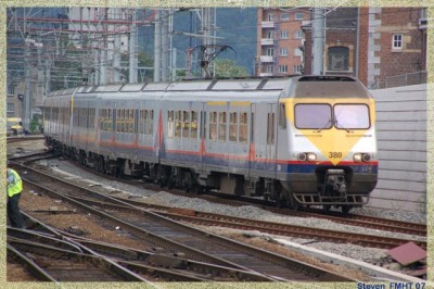 luik8.JPG (93.94 KiB) 2914 keer bekeken luik8.JPG
