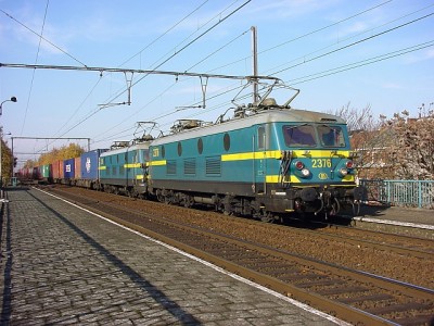 HLE 2376 in Gentbrugge op 5/11/2003