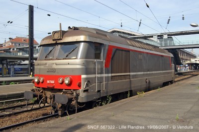 De 567322, eens een BB67000 in een ander kleurtje dan wat we gewend zijn...