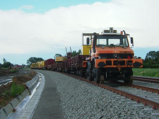 Unimog werktrein op lijn 10/1. Zicht in NoordOostelijke richting (richting Waaslandhaven).