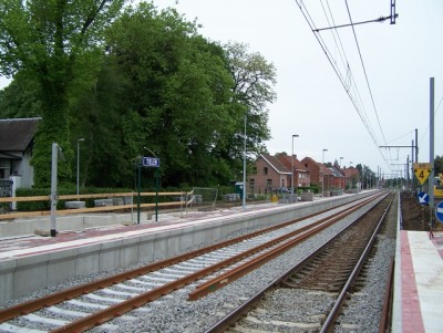 Het nieuwe perron richting Turnhout.