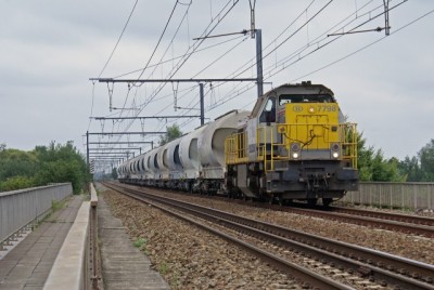 HLDR7798-2007.08.10-Vaartbrug LK forum.jpg