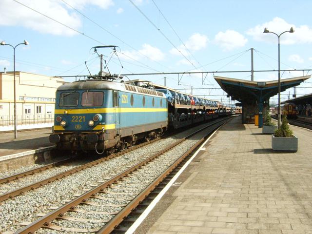 HLE22_21_1x.jpg