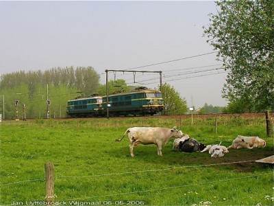 2622+2609.jpg (83.67 KiB) 4671 keer bekeken 2622+2609.jpg