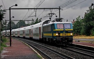 2718.jpg (64.38 KiB) 5086 keer bekeken 2718.jpg