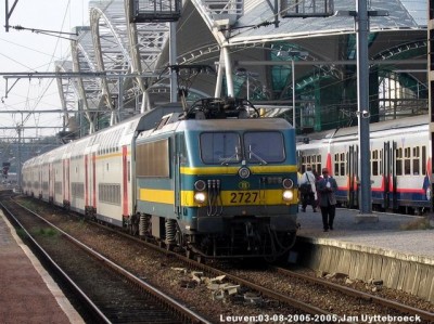 2727.jpg (90.02 KiB) 5480 keer bekeken 2727.jpg