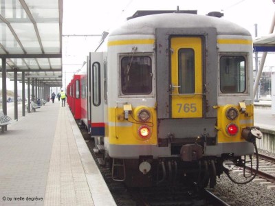 de 765 te leuven, let op, er zijn 2 voorruiten.