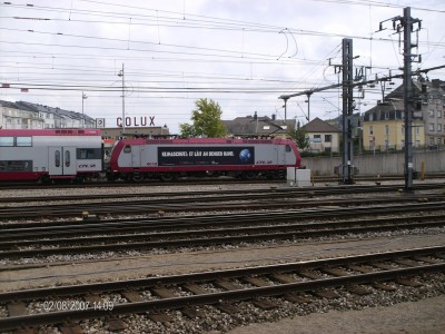 DE 4010 van de CLF in reclamelivrei.