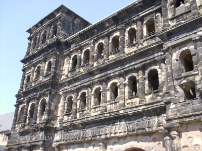 De Porta Negra