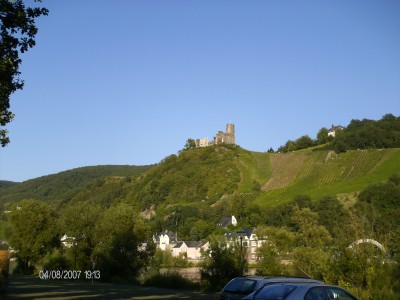 Het kasteel (of wat er van over blijft) van Bernkastel-Küs.