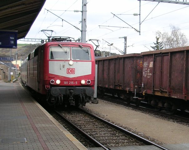 DB 181 215-5 met IC 434 Norddeich Mole - Emden - Luxemburg