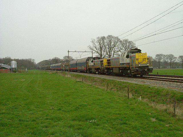 2006_0421_0006.jpg