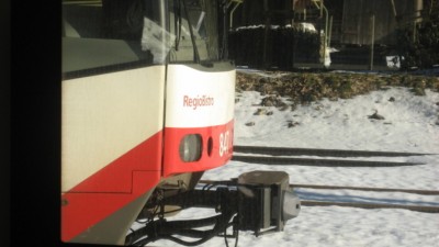 IMG.JPG (90.62 KiB) 2464 keer bekeken Bistro, dat leest u goed! Zo'n koppeling, 15kV, hapje & drankje, toilet en panoramawagen...