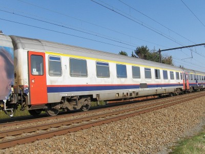 De remrijtuigen bestonden uit een I6A
