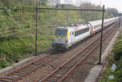 HLE1801 met de testtrein op de terugweg naar Welkenraedt.