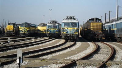 2352 stored in Antwerp yard