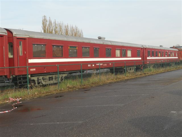 vernieuwingstrein p93 slaapwagen aarschot 019.jpg