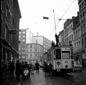 tijdens spontane tramstaking.jpg