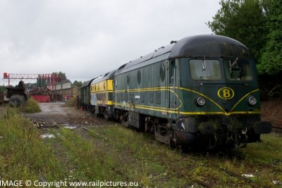 2013-09-12 I 5922 en 201.030 bij de slooper &quot;wertz&quot; te Eilendorf vlakbij Aachen