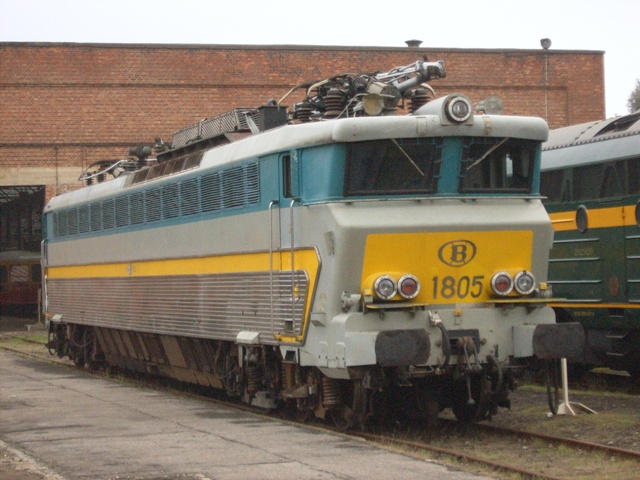 HLE18_05ax.jpg