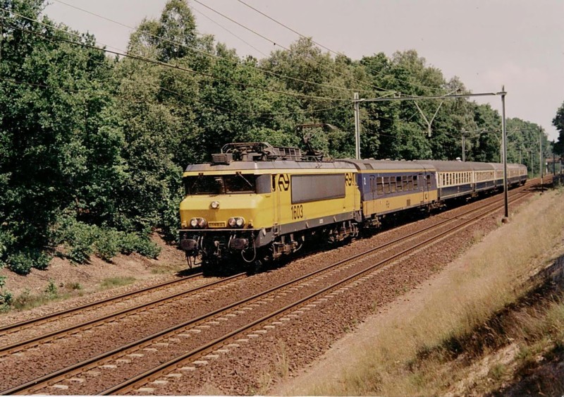 NS 1600