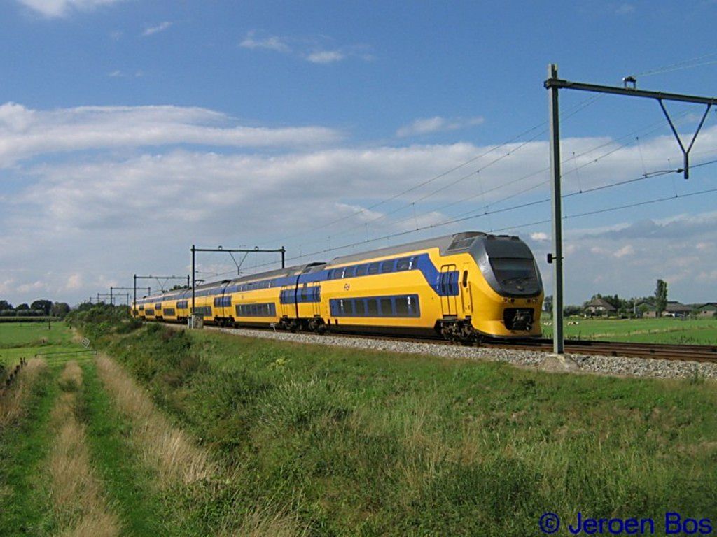VIRM te Soest 18-08-06 Wallpaper.JPG