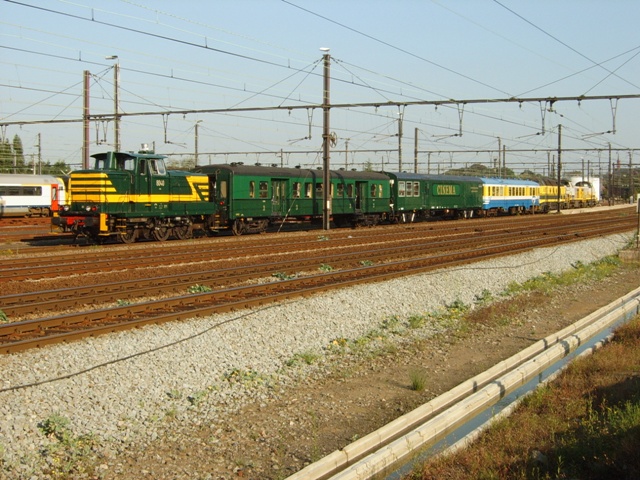 Aankomst te Merelbeke op hetzelfde spoor als deze morgen.